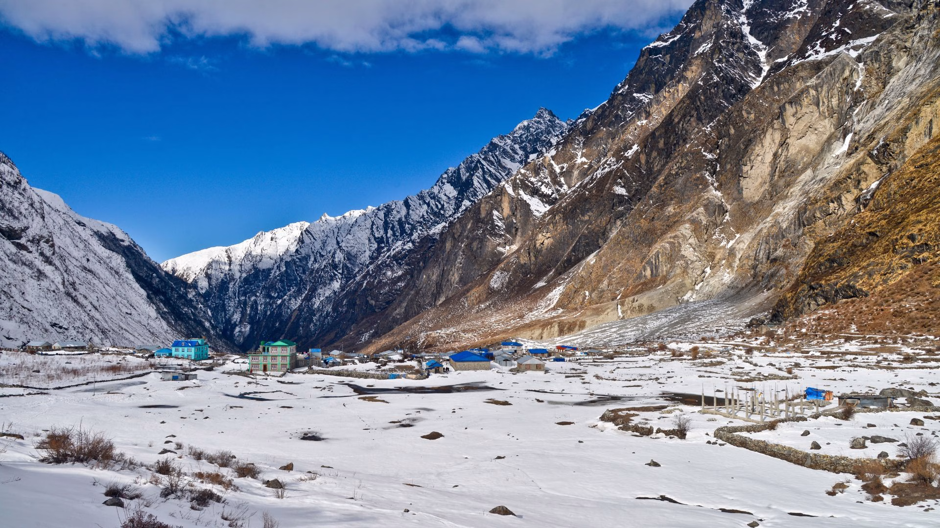 Trekking Nepal untuk Pendaki Indonesia di Himalaya