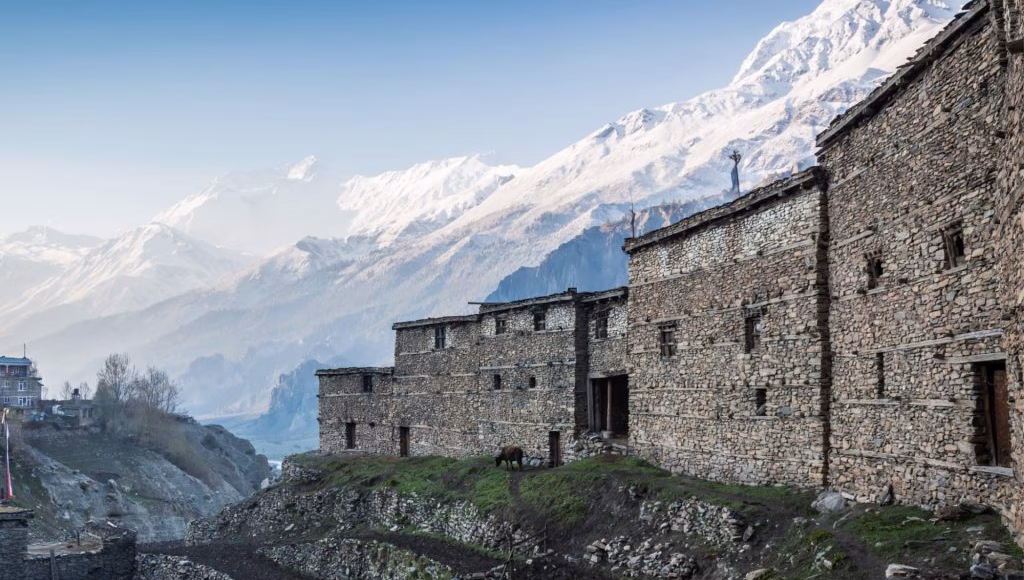 Annapurna Circuit teahouse
